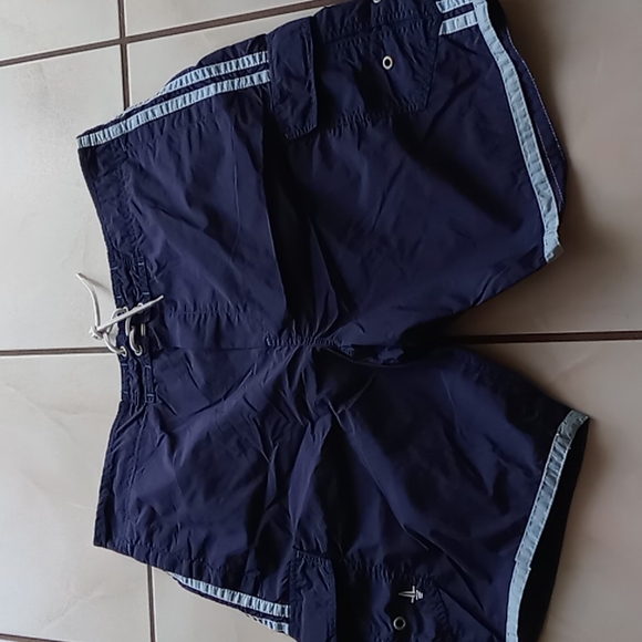 Boca Classics Men's Swim Trunks w Inside Lining n Side Pockets w Velcro Enclosur - Picture 1 of 10